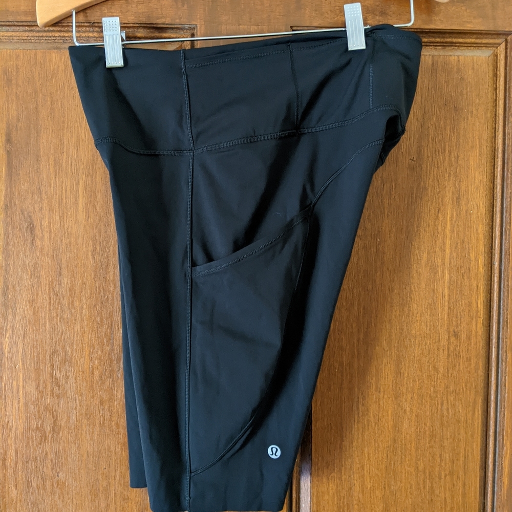Lululemon Women's Fast and Free High Rise Short